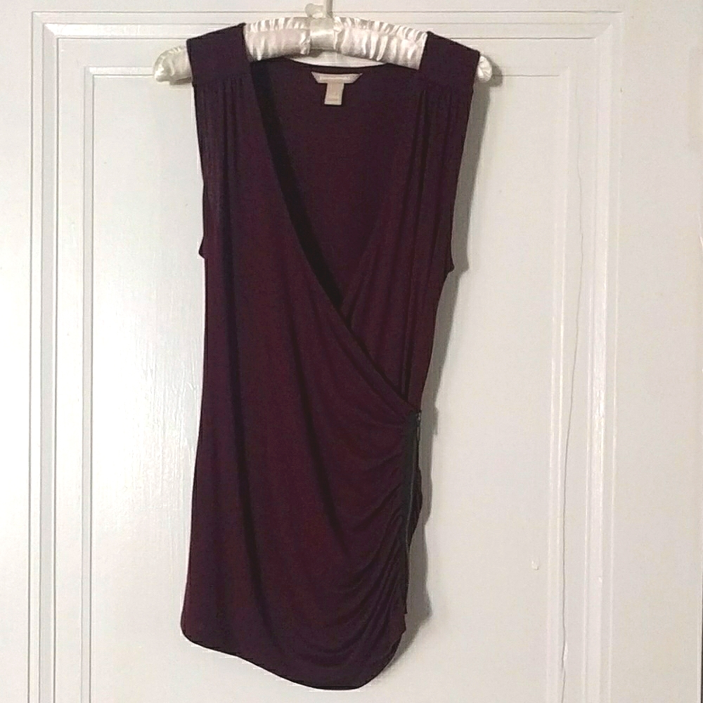 Banana Republic sleeveless wrap top